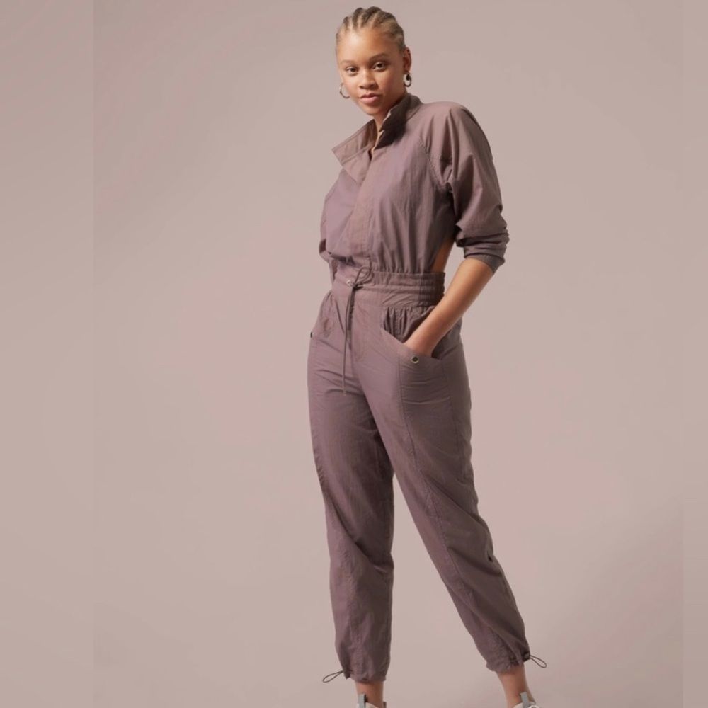 NWT Athleta Alicia Keys Utility Jumpsuit Size 0 Smokes Almond Brown